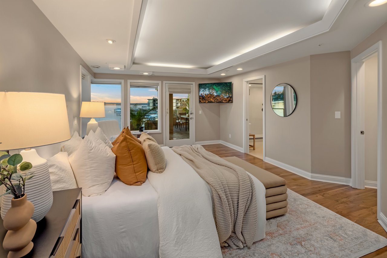 4511 Lake Washington Boulevard NE Unit: 2