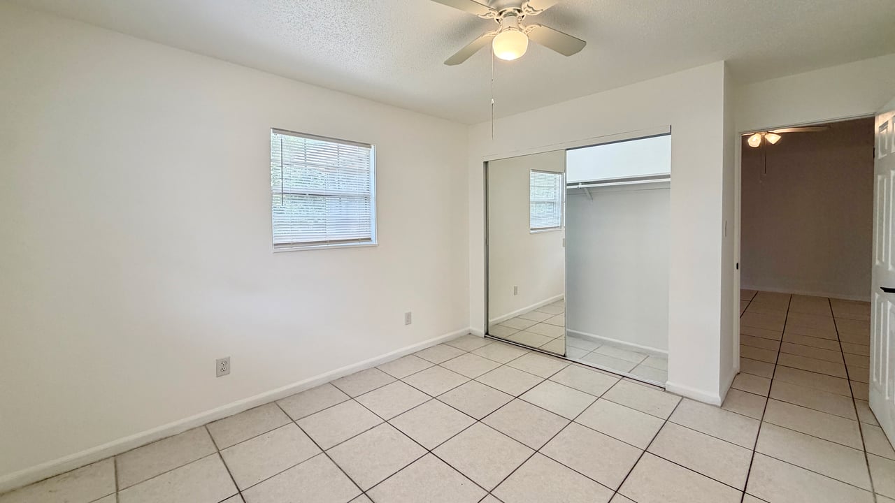 Casselberry Two-Bedroom Unit in Half-Duplex with Private Yard