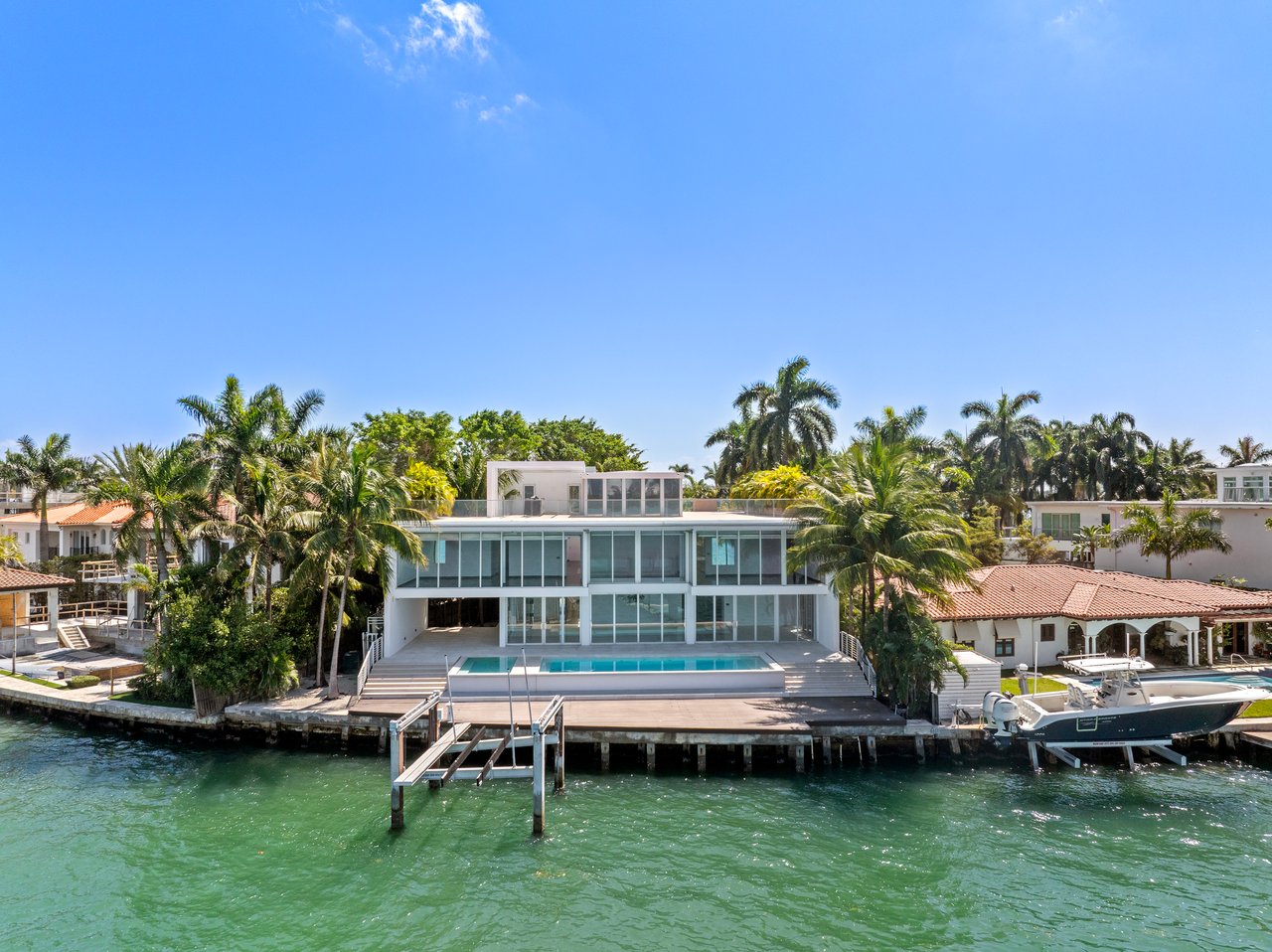 Mansion on N Venetian Way