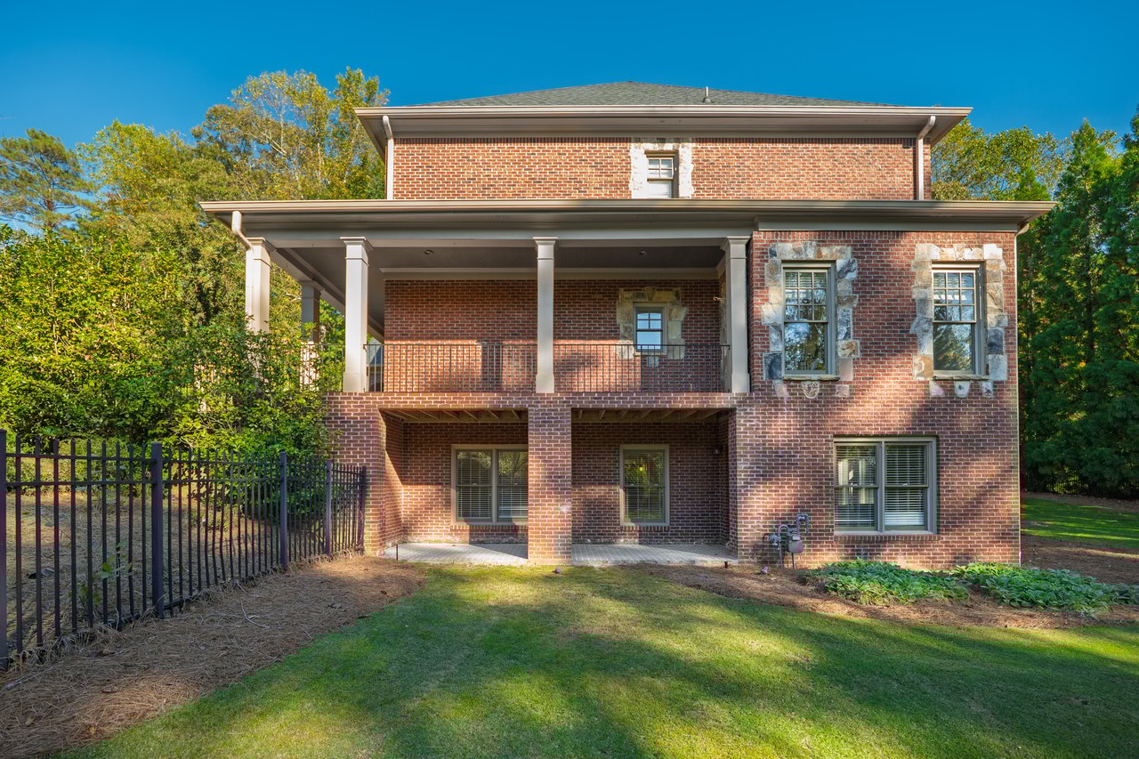 1425 Rolling Links Drive