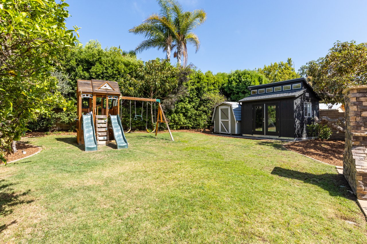 carlsbad home for sale, backyard, Neda Nourani, Encinitas real estate agent