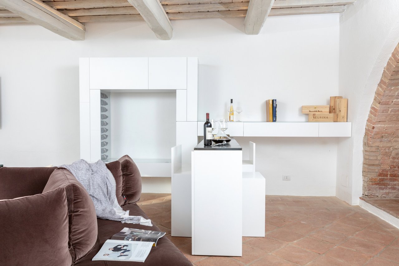 Country Luxury Home For Rent in Valdorcia