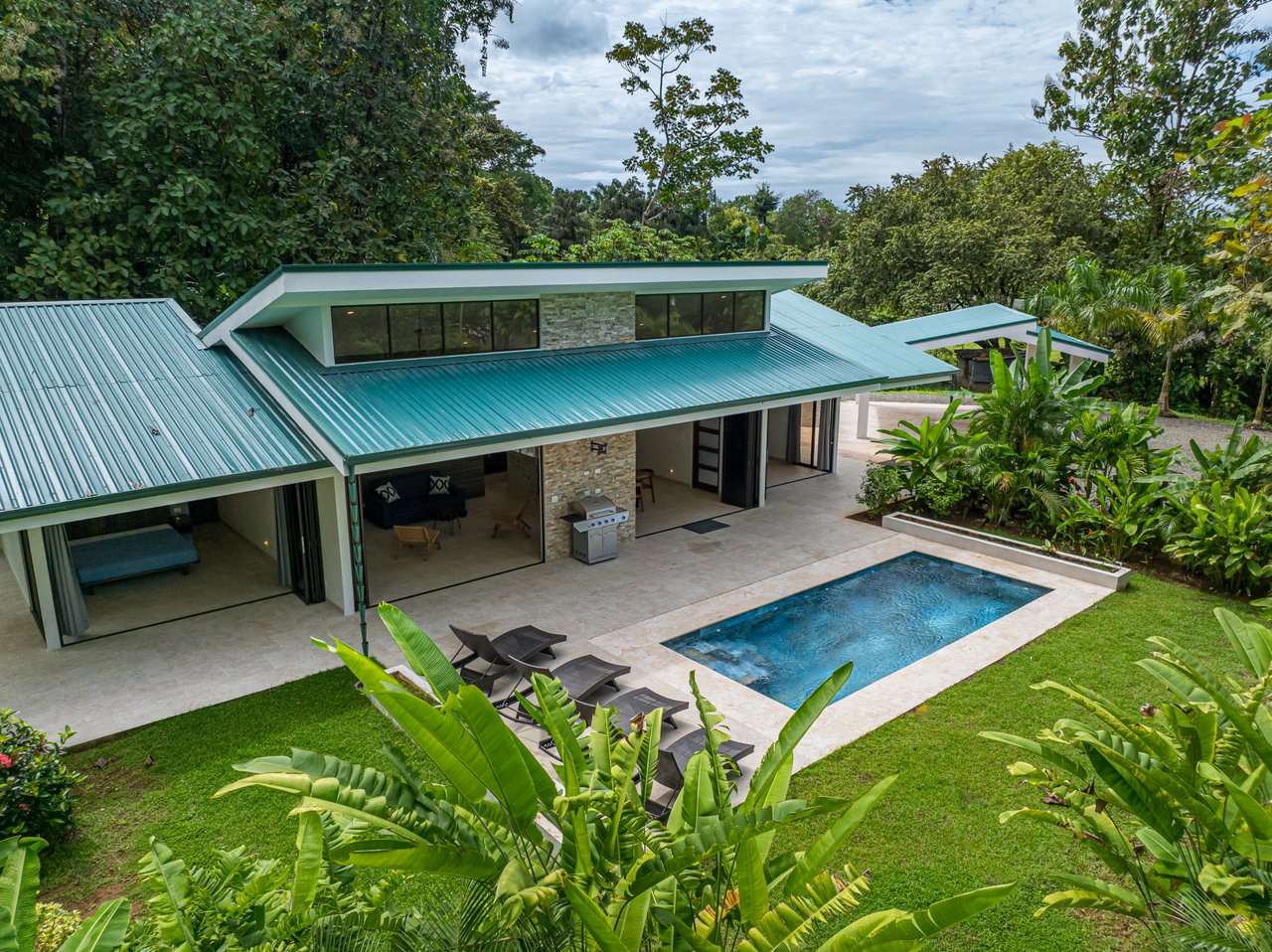Casa del Bosque in the New Tulpá Ridge Development in  Matapalo.