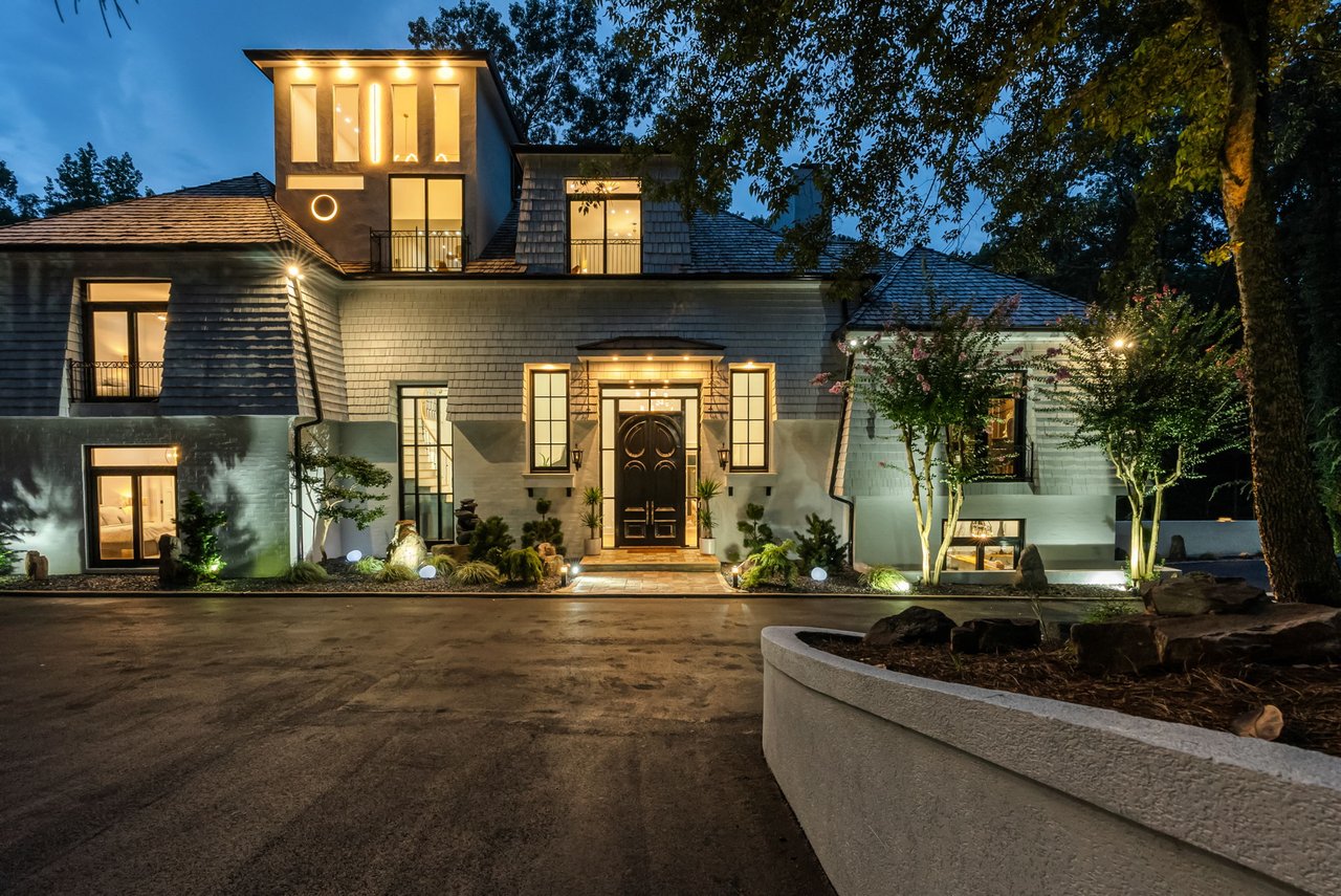W Paces Ferry Drive