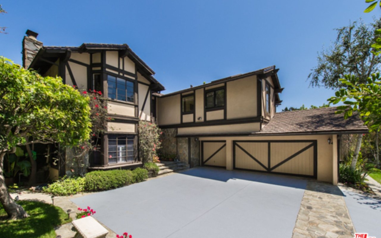 3080 Deep Canyon Dr