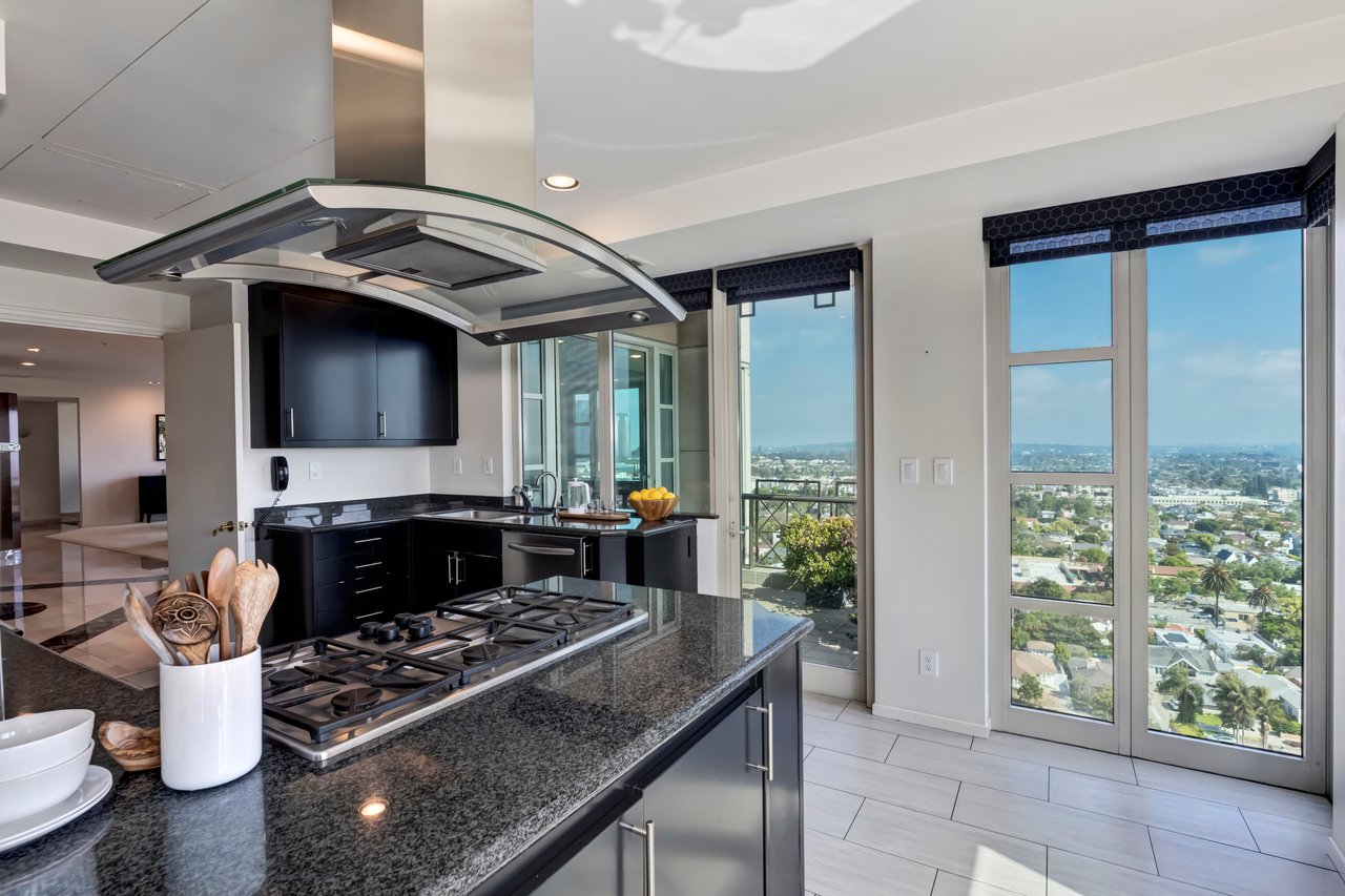 10580 Wilshire Boulevard #15SW