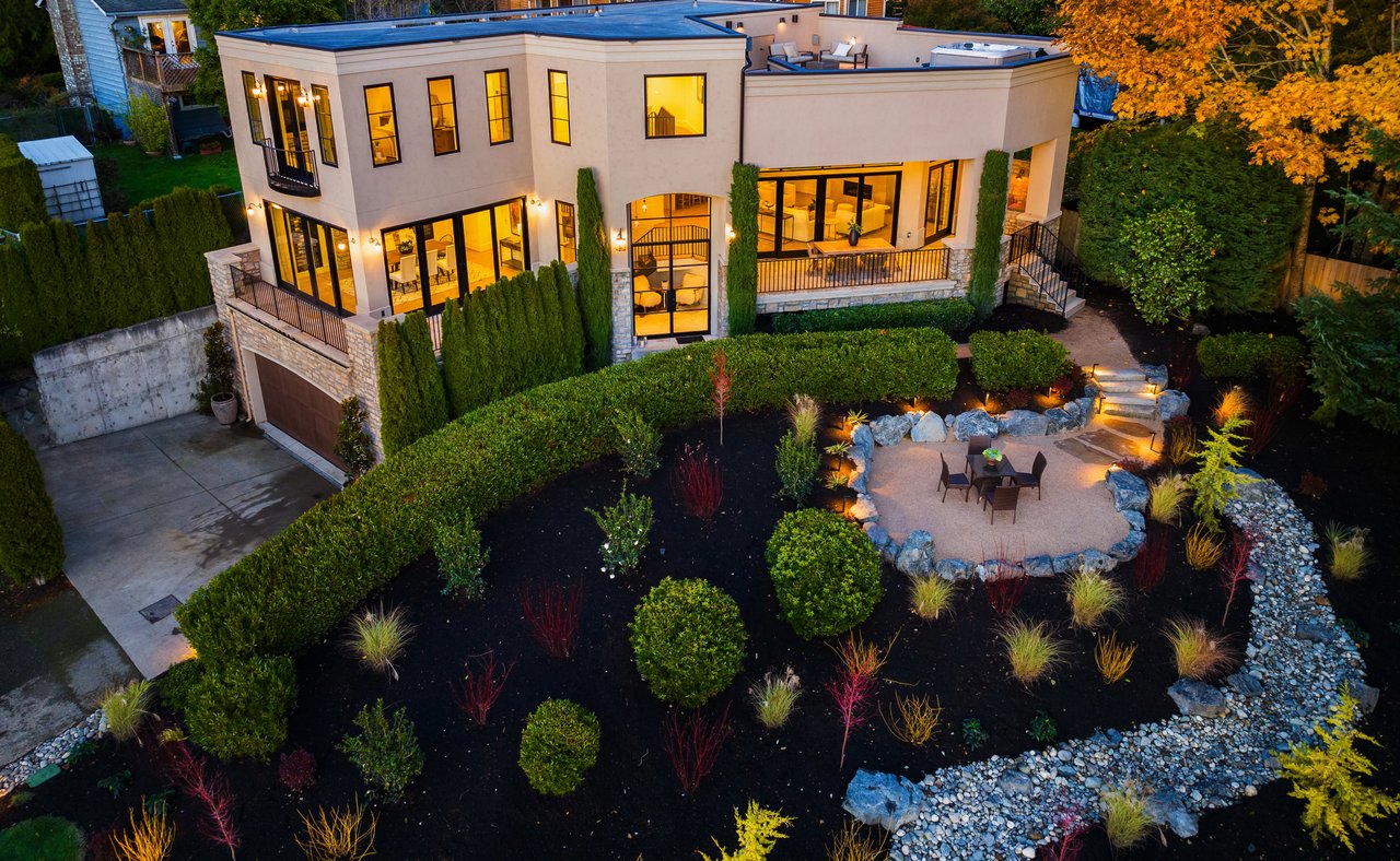 9228 112th Avenue NE