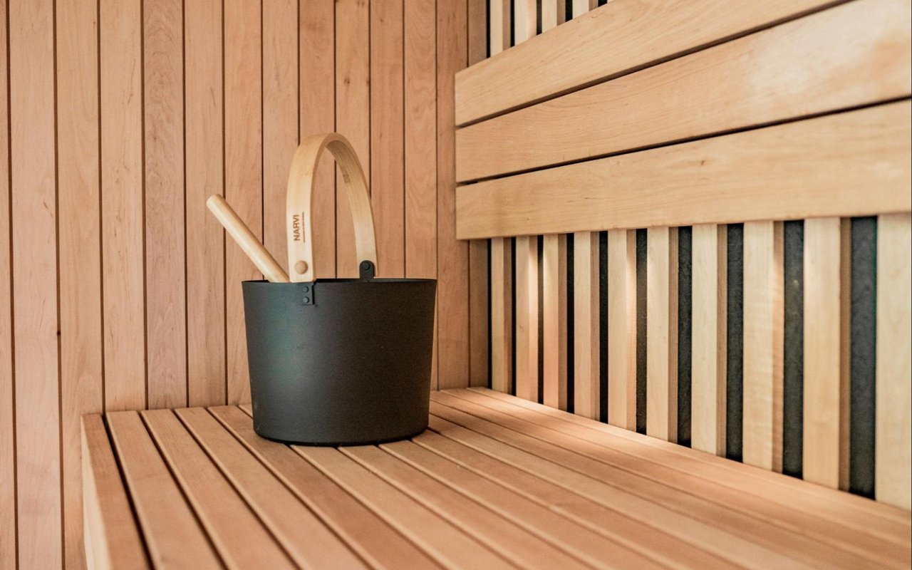 Saunas, Plunge Pools & Wellness Features in Newport Coast Luxury Homes