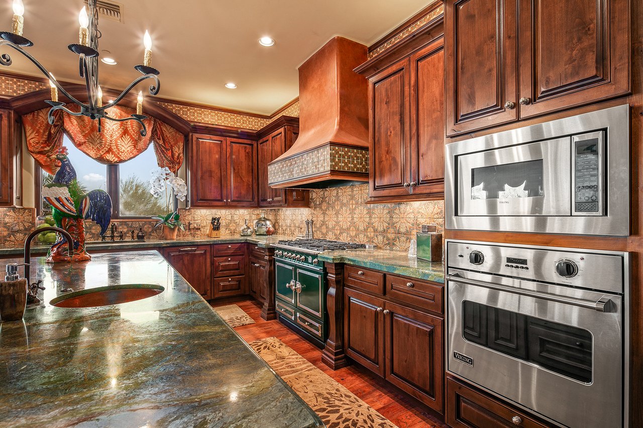 7311 E ARROYO HONDO Road