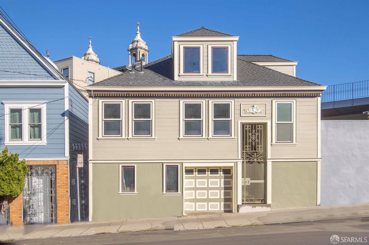 24 Bosworth St