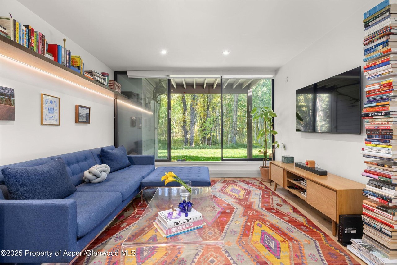 416 Vine Street, 416