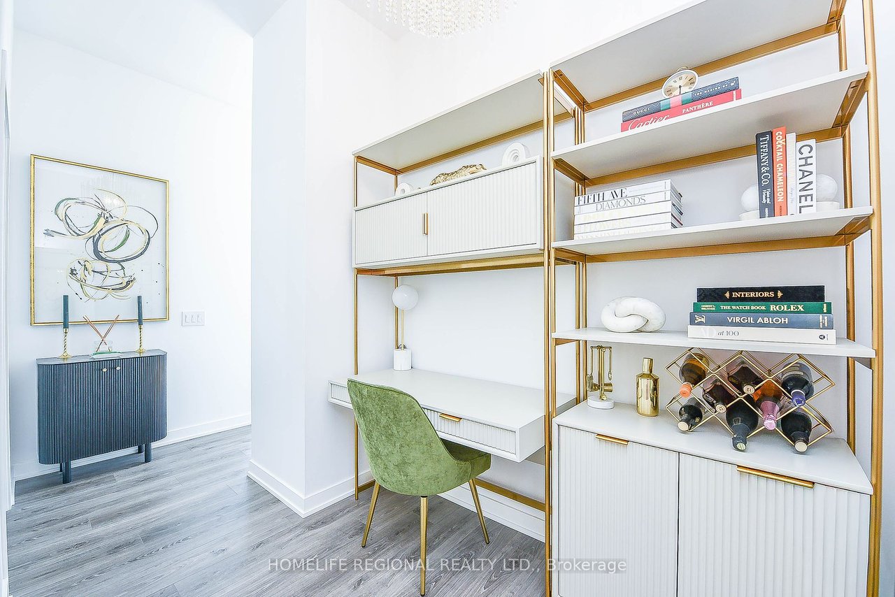 WEST CONDOS PENTHOUSE 