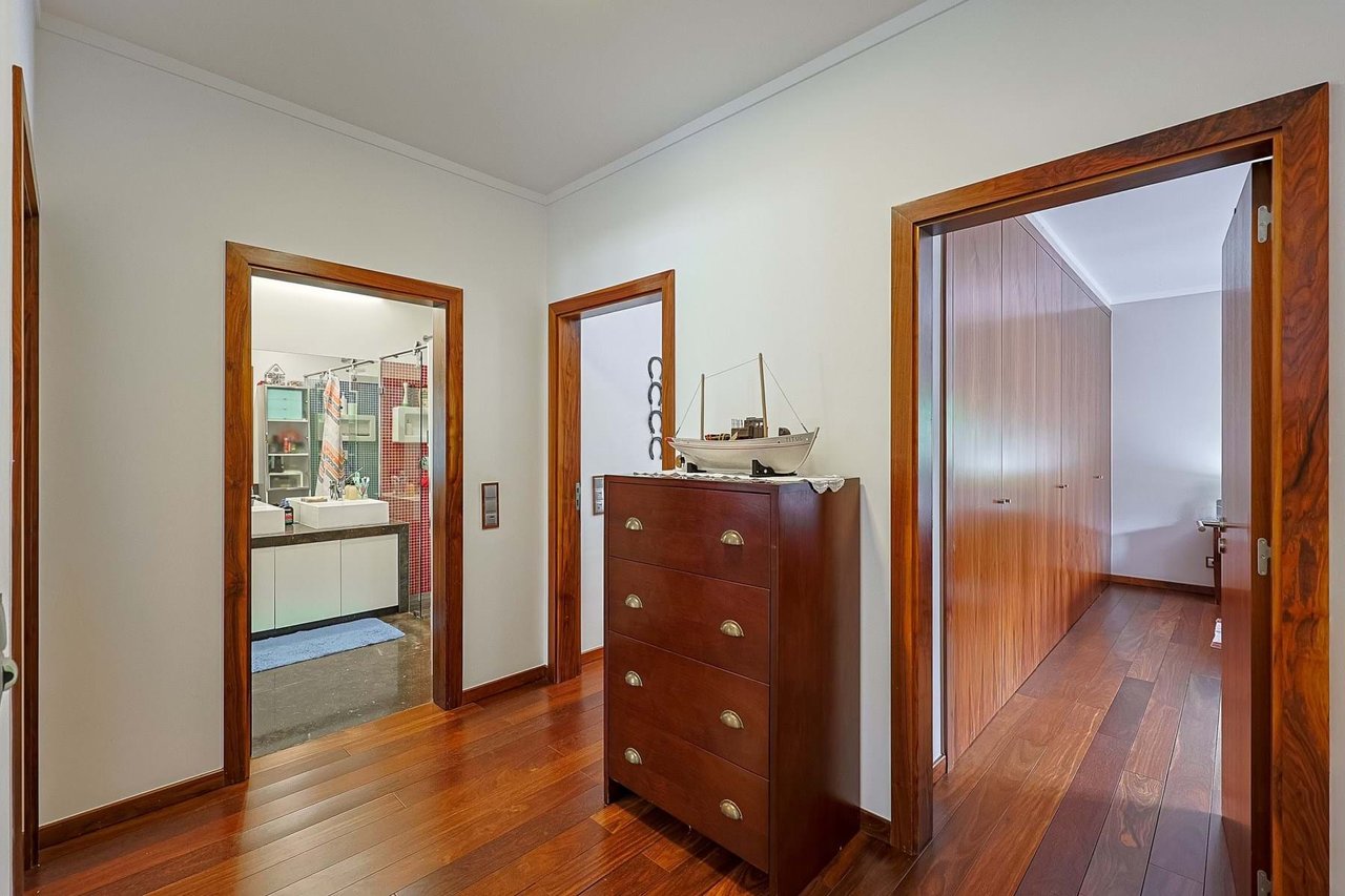 Trophy 5+2 Bedrooms Villa in Gandarinha,  Cascais’ Crown Jewel of Discrete Luxury and Sustainability