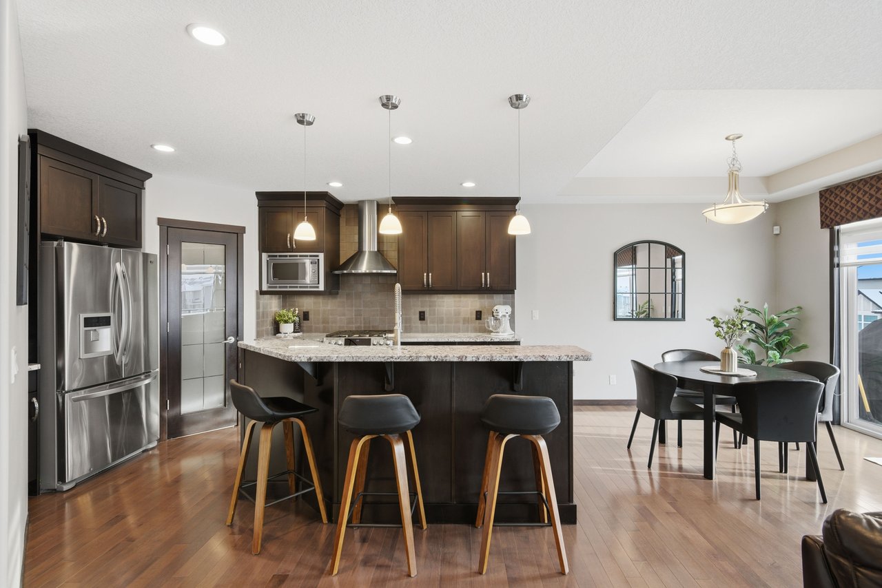 71 Panatella View NW