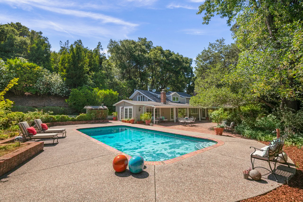 15745 Peach Hill Road