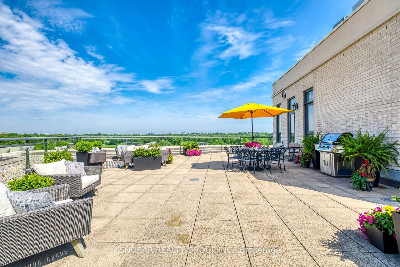 PENTHOUSE WITH GOLF PERKS