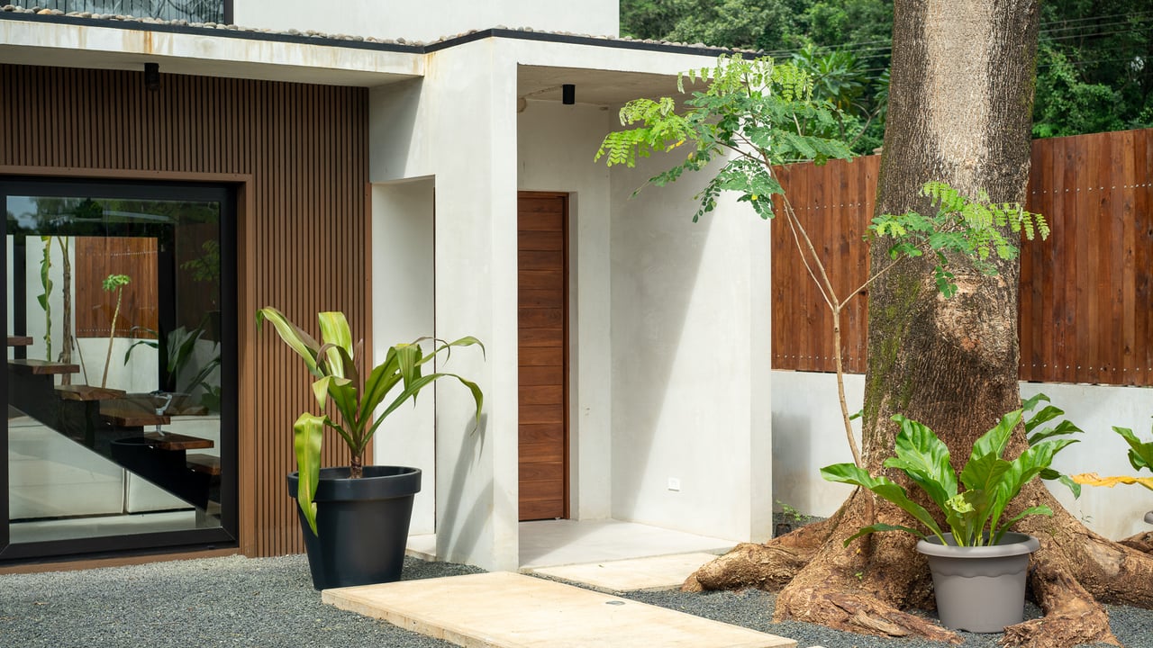Casa Ko | Tropical Modern 4BR Retreat in Tamarindo with Exclusive Beach Club Membership