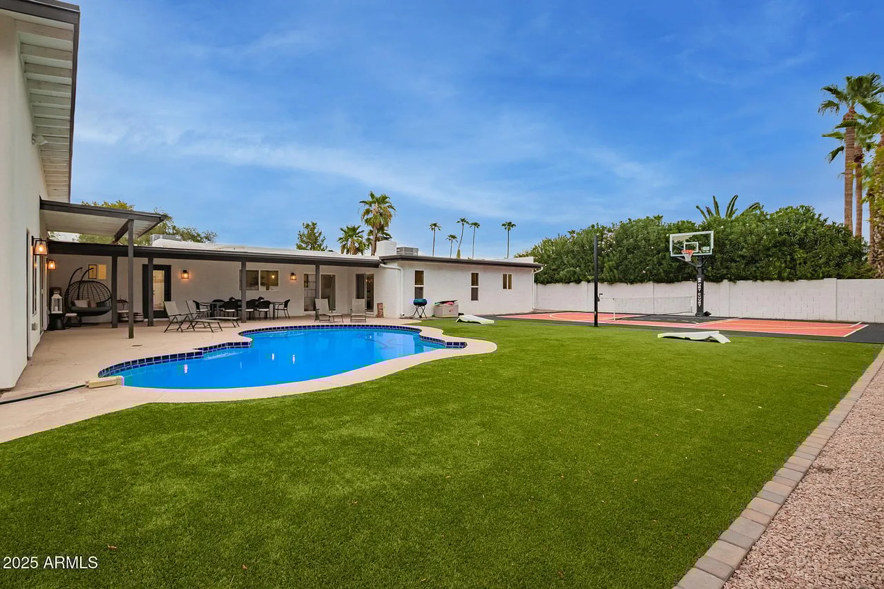 5839 E VOLTAIRE Avenue, Scottsdale