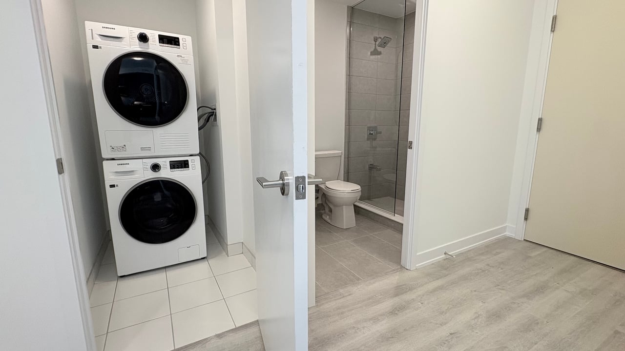 15 Richardson Street Unit: 1026