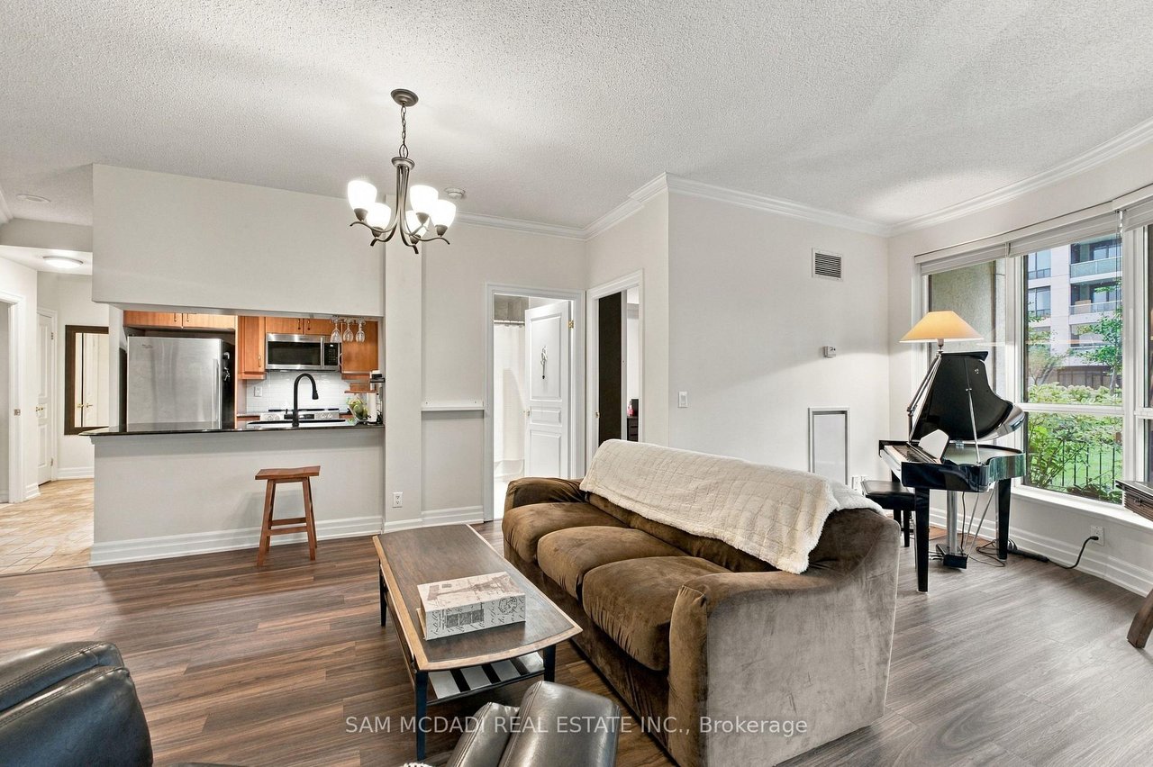 2087 Lake Shore Boulevard W 103, Toronto Unit: 103