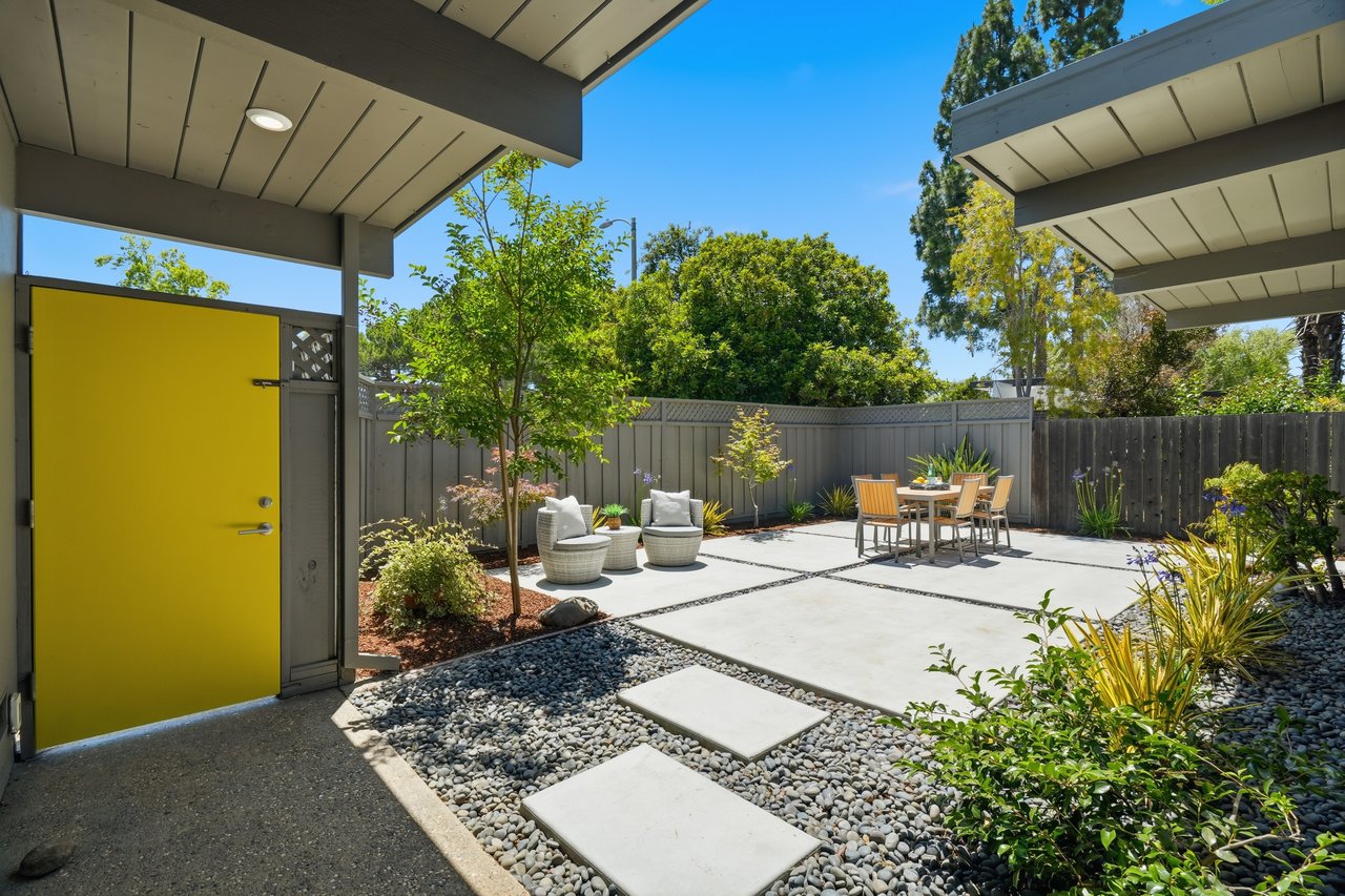 771 Duncardine Way