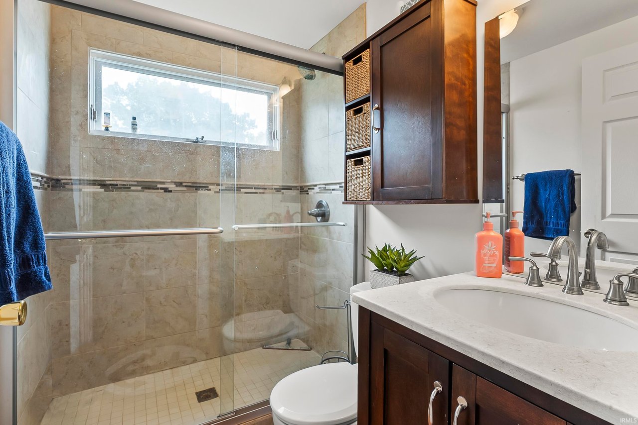 11247 N East Wawasee Drive