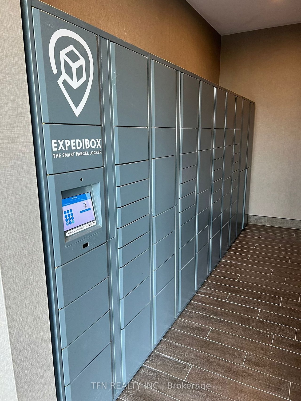 470 Dundas Street E Unit: 106