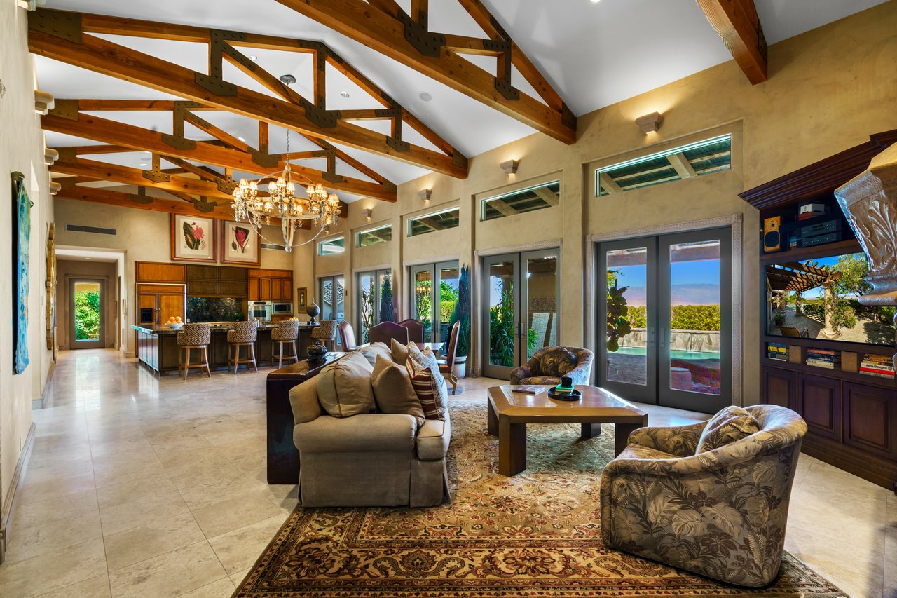 2 Nebulae Way, Rancho Mirage