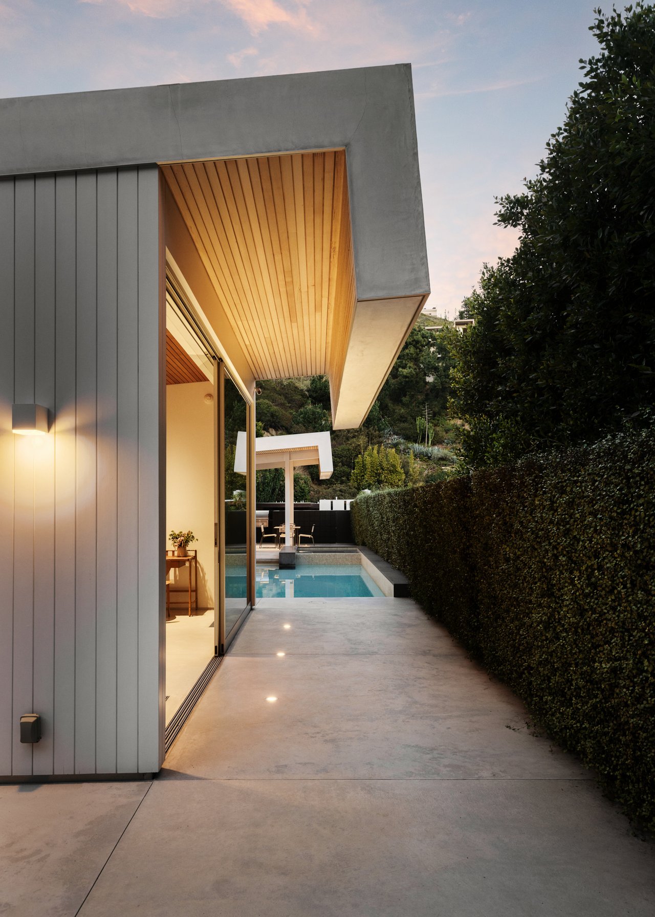 1549 Rising Glen Rd, Sunset Strip