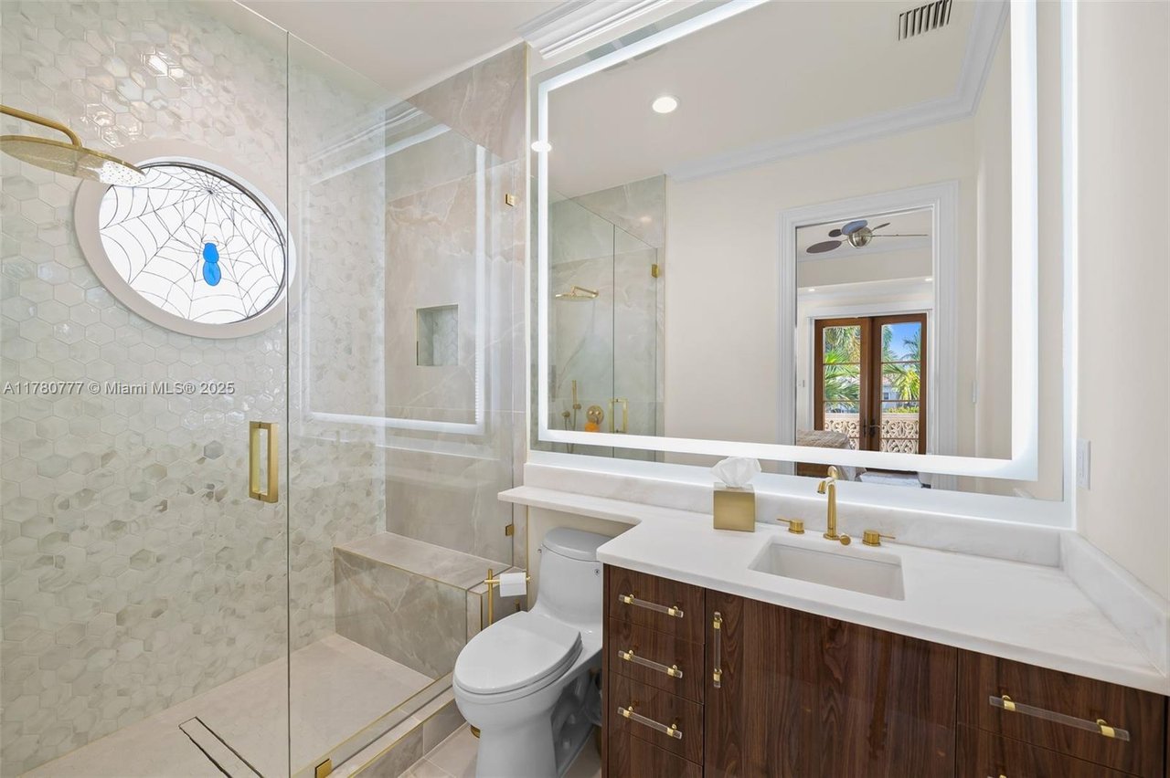 2509 Aqua Vista Blvd