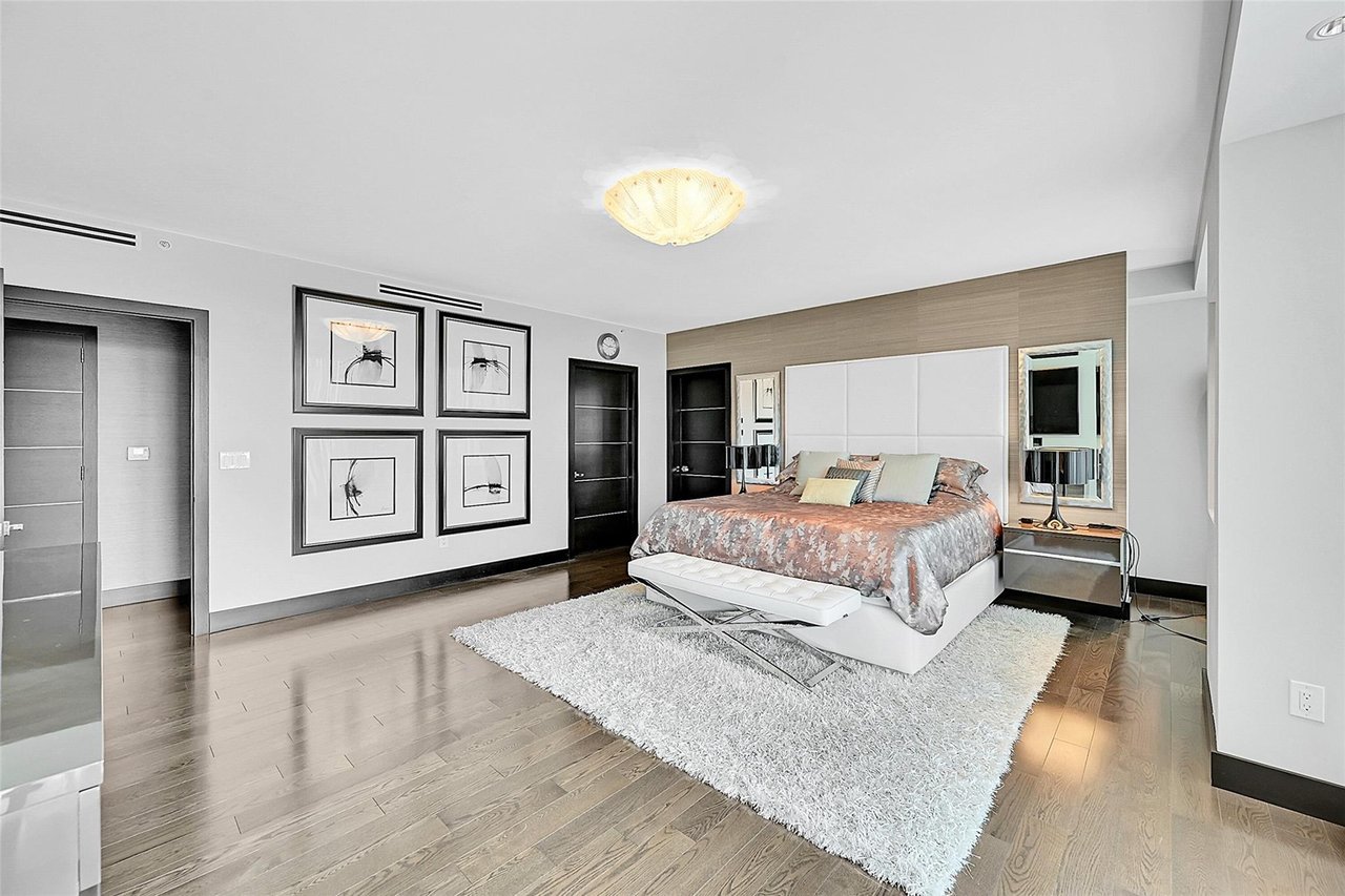 1 N Fort Lauderdale Beach Blvd 1905