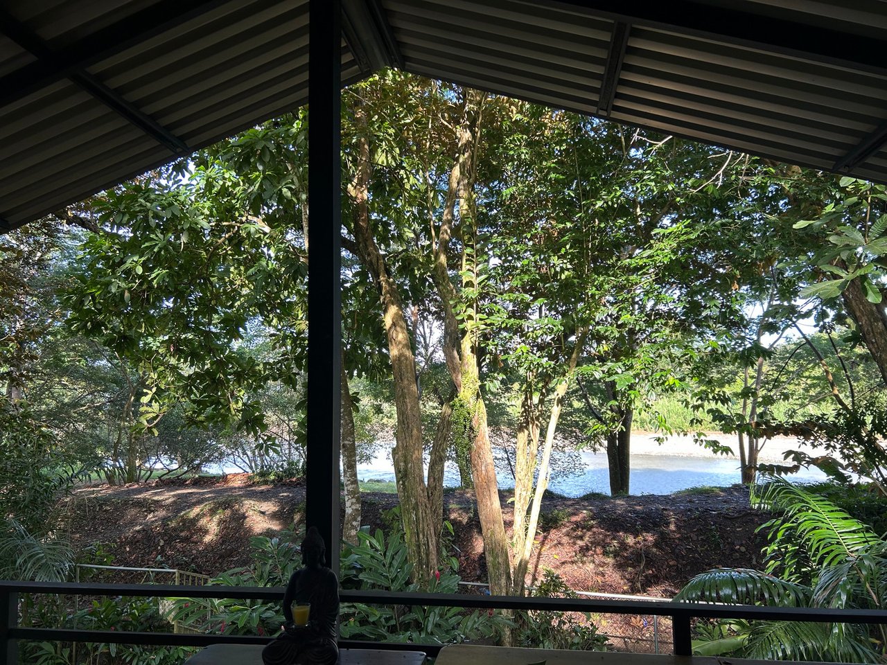 0.23 ACRES – Multi-Business Property In The Heart Of Dominical – Restaurant, 4 Cabins & Commercial Rental!!!!