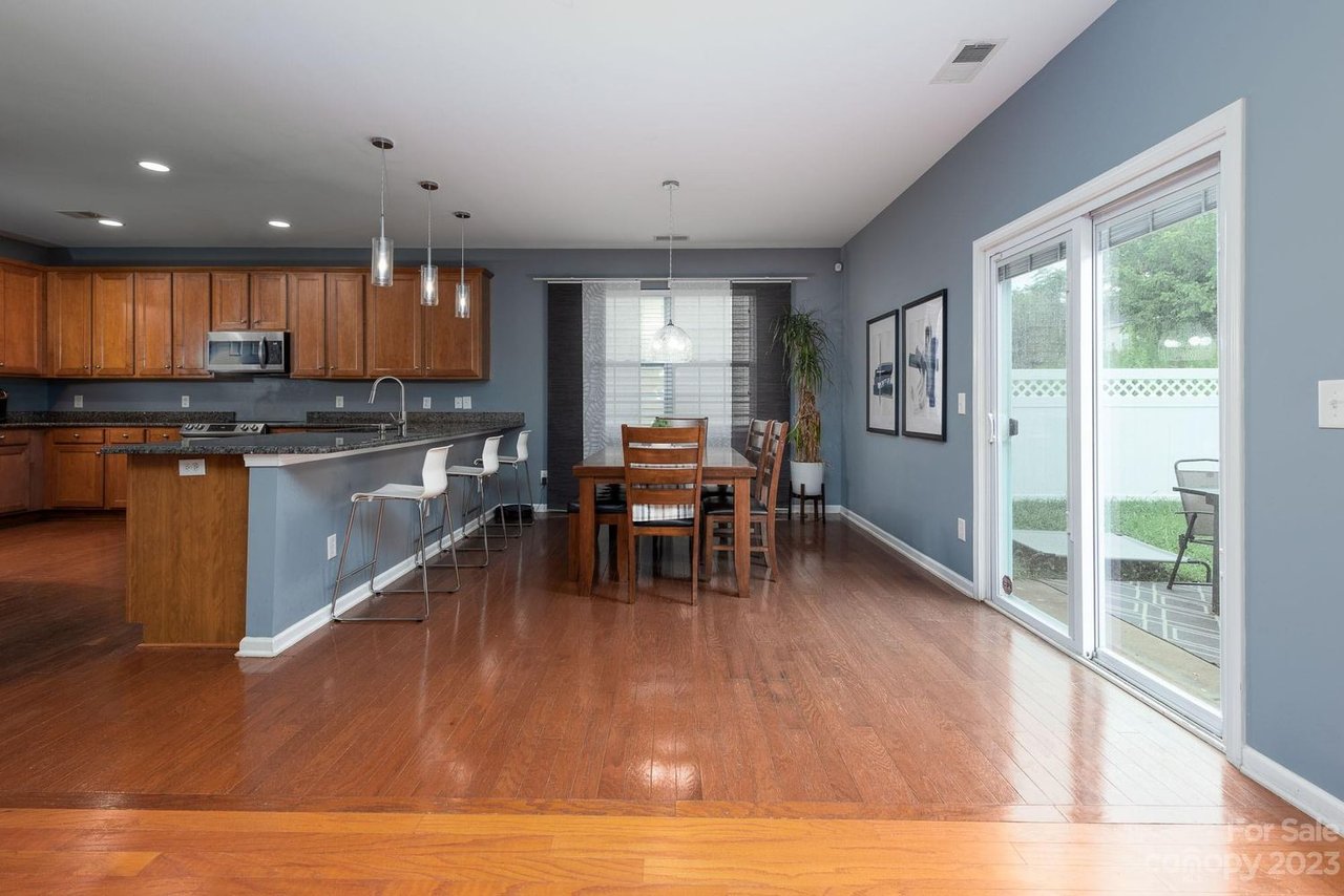 2241 Sonoma Valley Dr