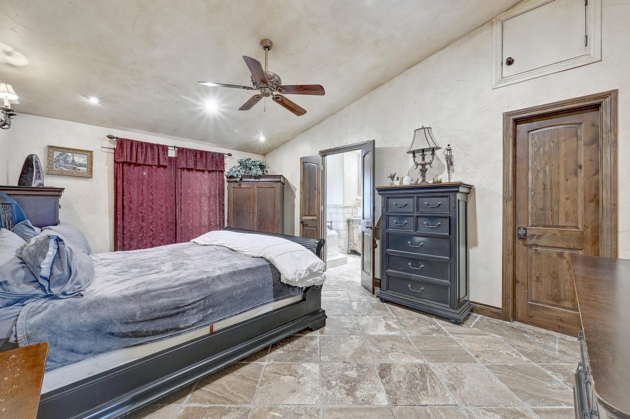 1746 Channel Road