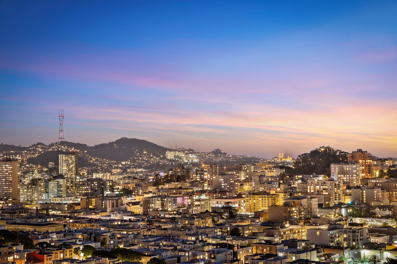 Seize The Bay… at 999 Green