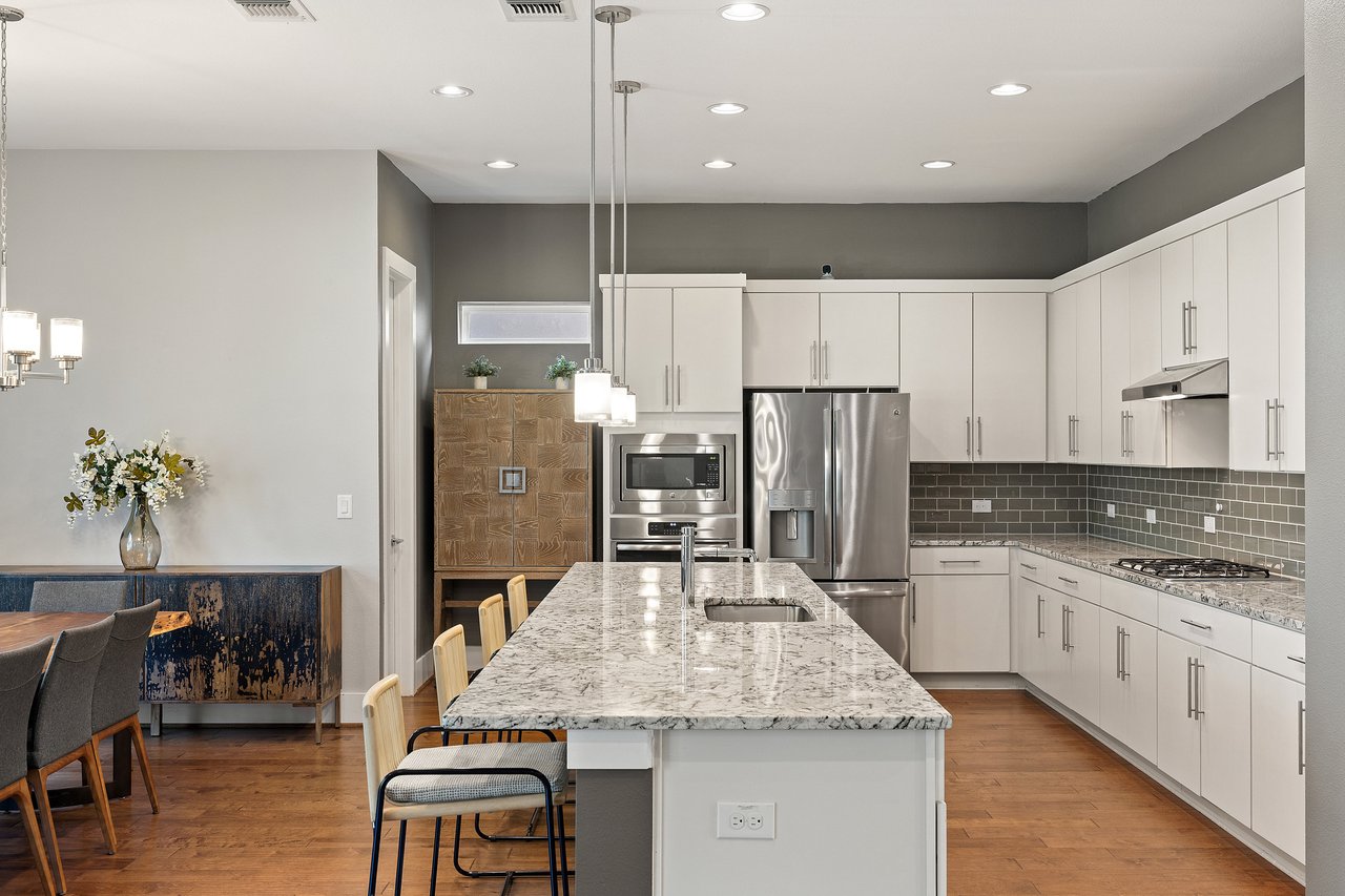 16208 Sydney Carol Ln