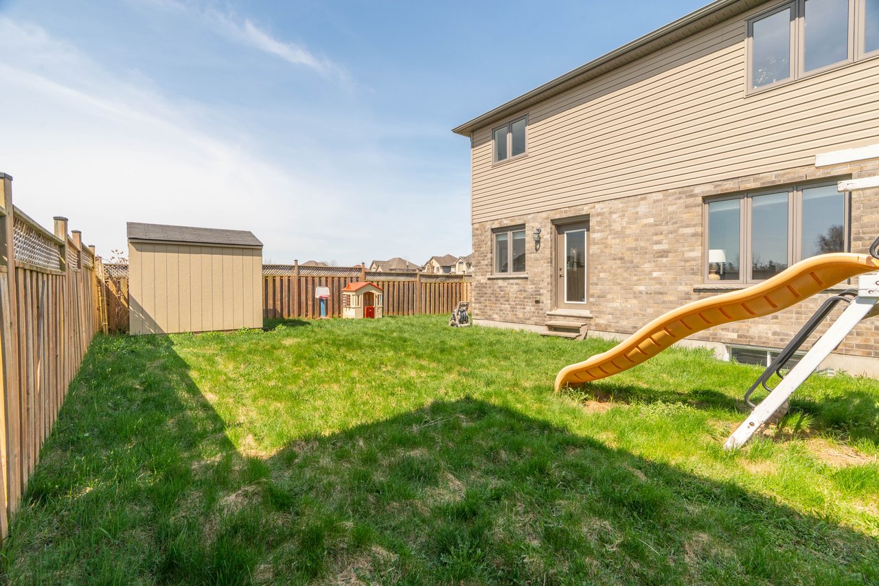 1537 Blackwell Boulevard London Ontario - Presented by The Gunn Real Estate Group  