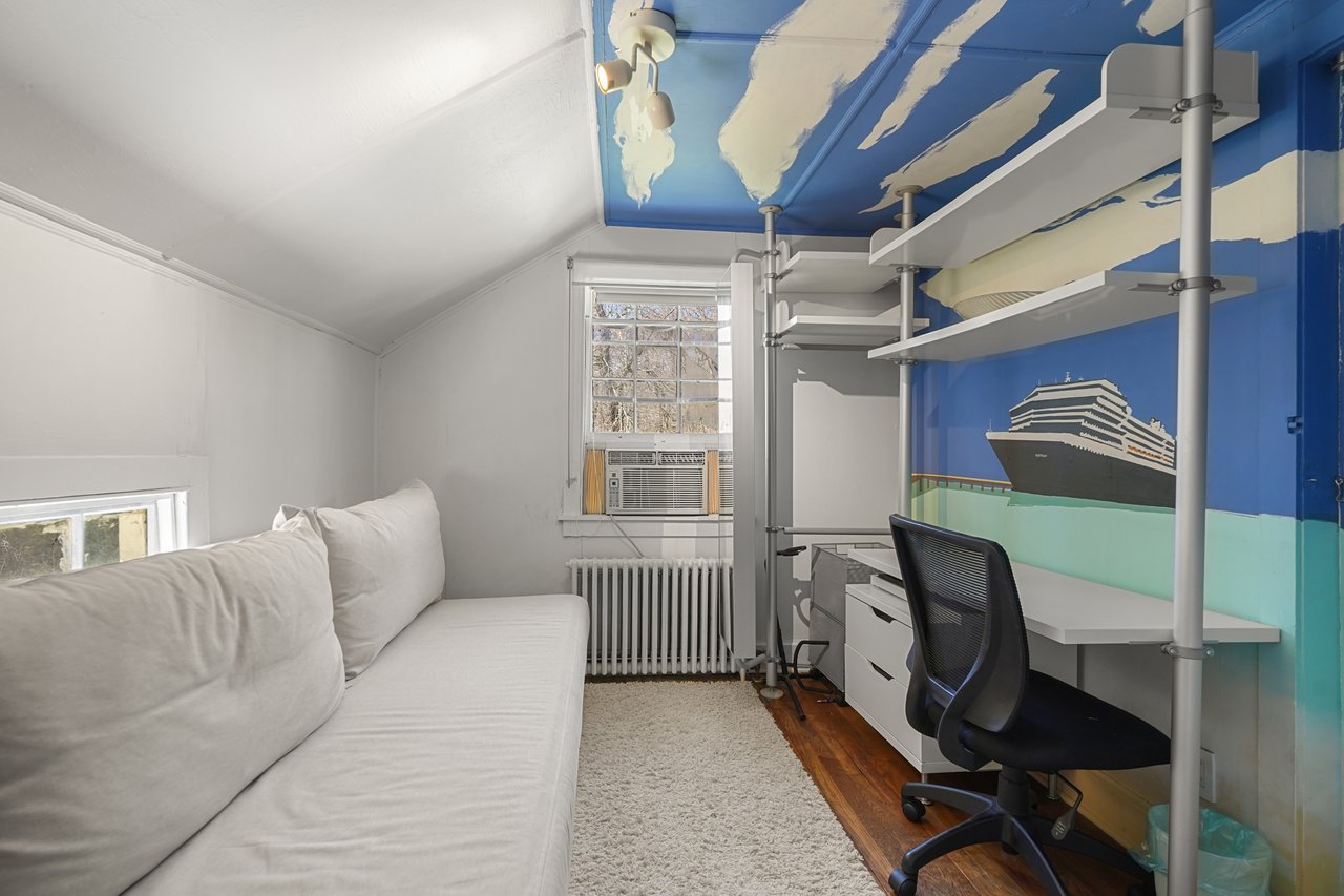 182 Smith Ridge Road