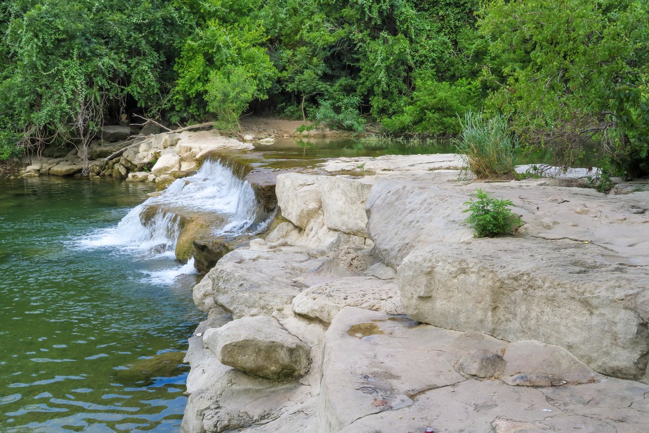 Barton Creek vs. West Lake Hills: Which Austin Luxury Neighborhood Should You Buy In for 2026?
