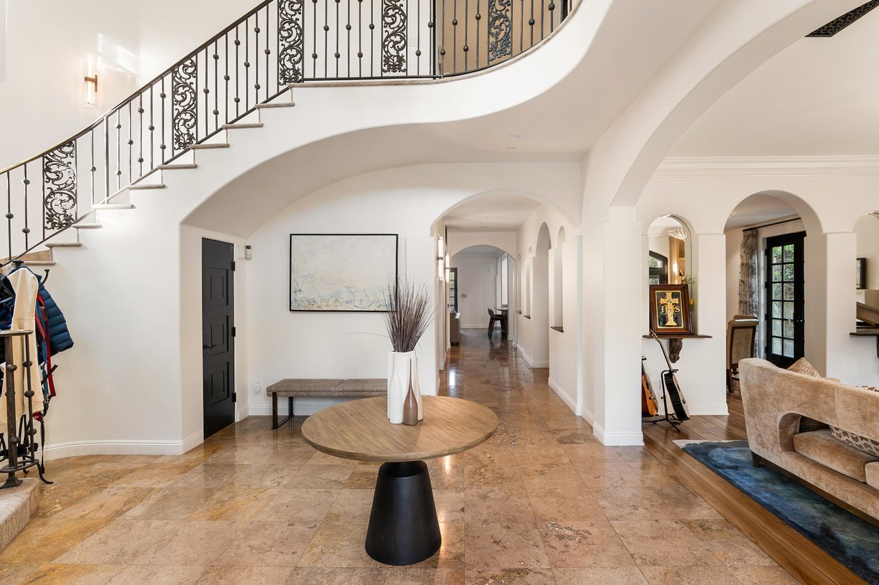 327 22nd St, Santa Monica