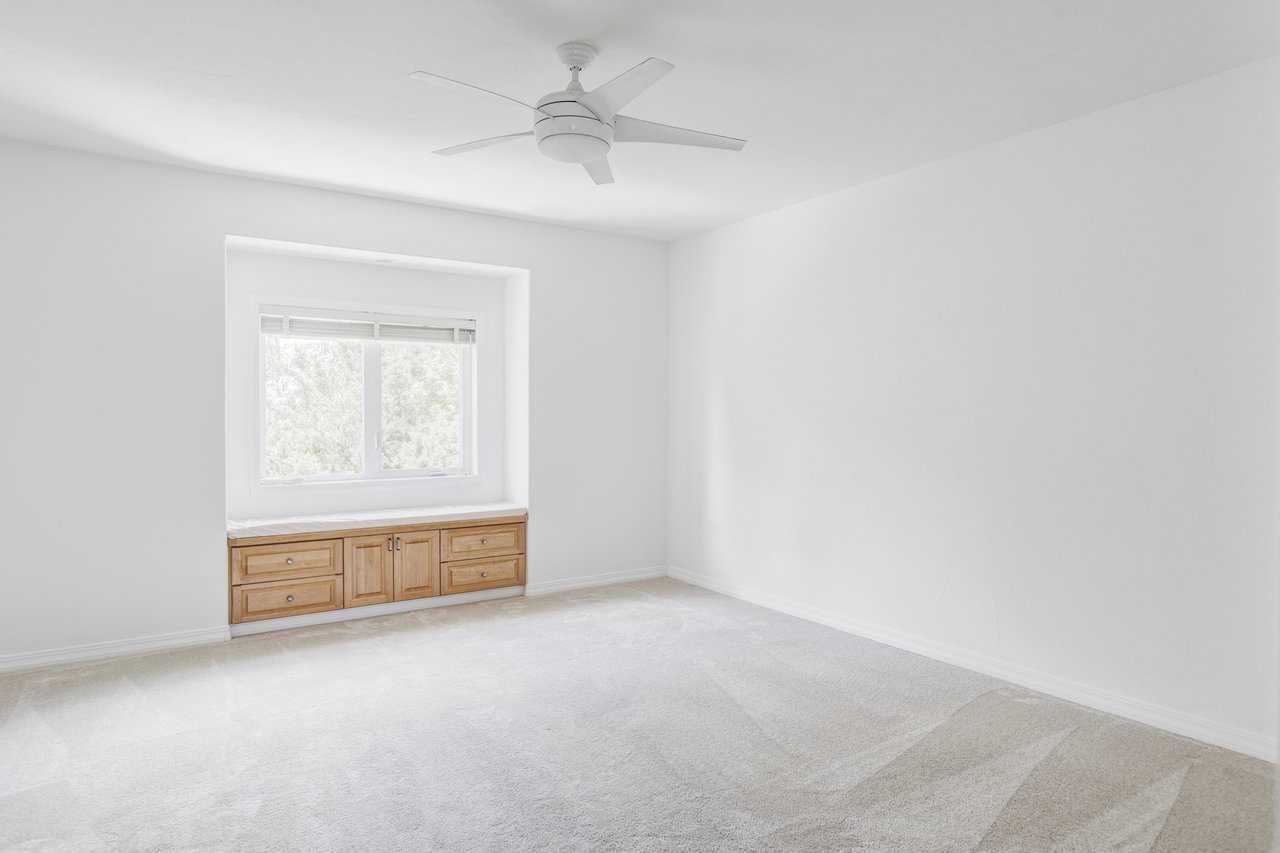 2073 Eisenhower Drive