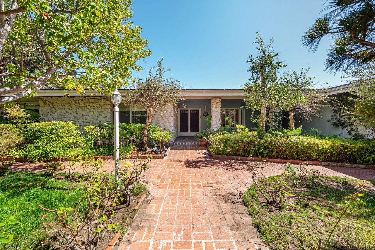 370 Surfview Drive, Pacific Palisades