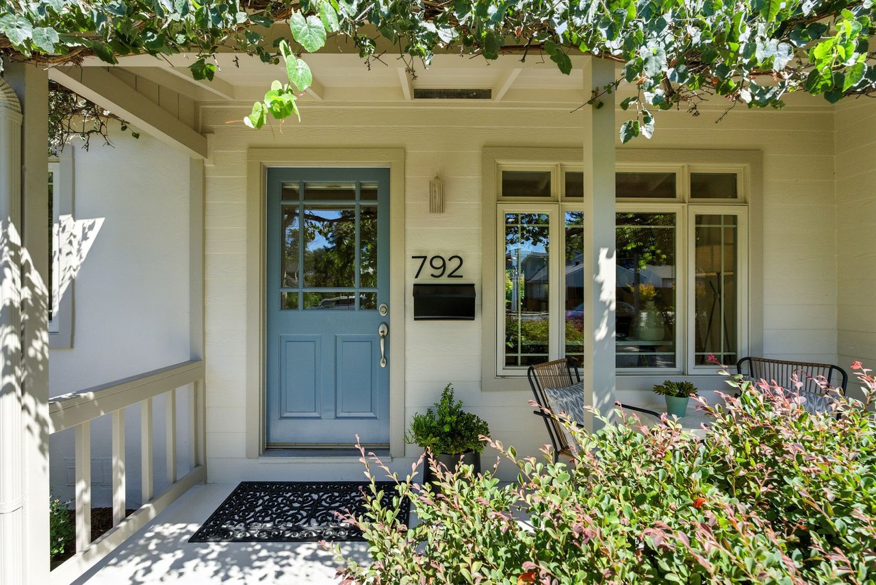 792 Bond Way, Mountain View