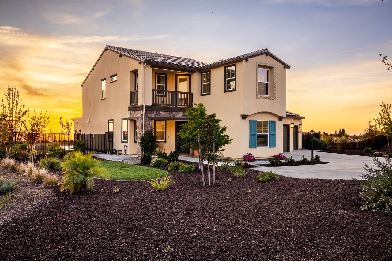  3004 Tierra de Dios Drive