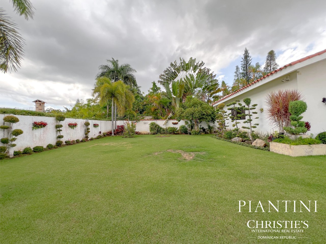 Casa Rios, Santo Domingo
