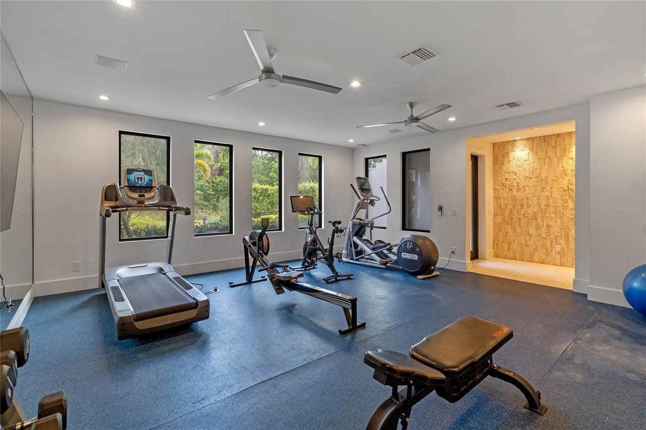 1297 grand traverse pkwy