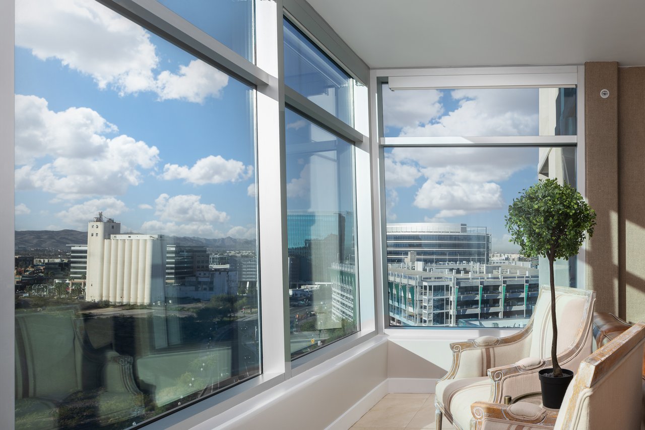 140 E RIO SALADO Parkway 1101