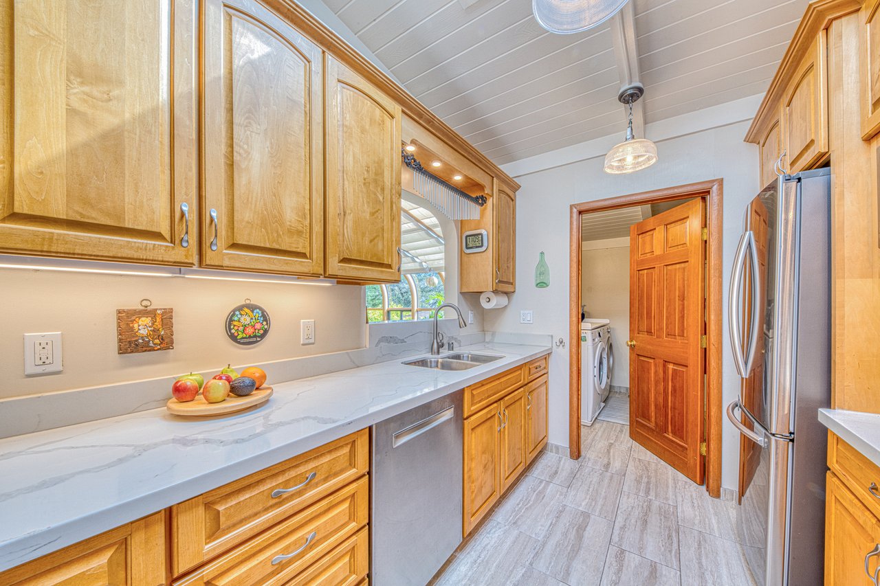 14 Shady Ln  Monterey
