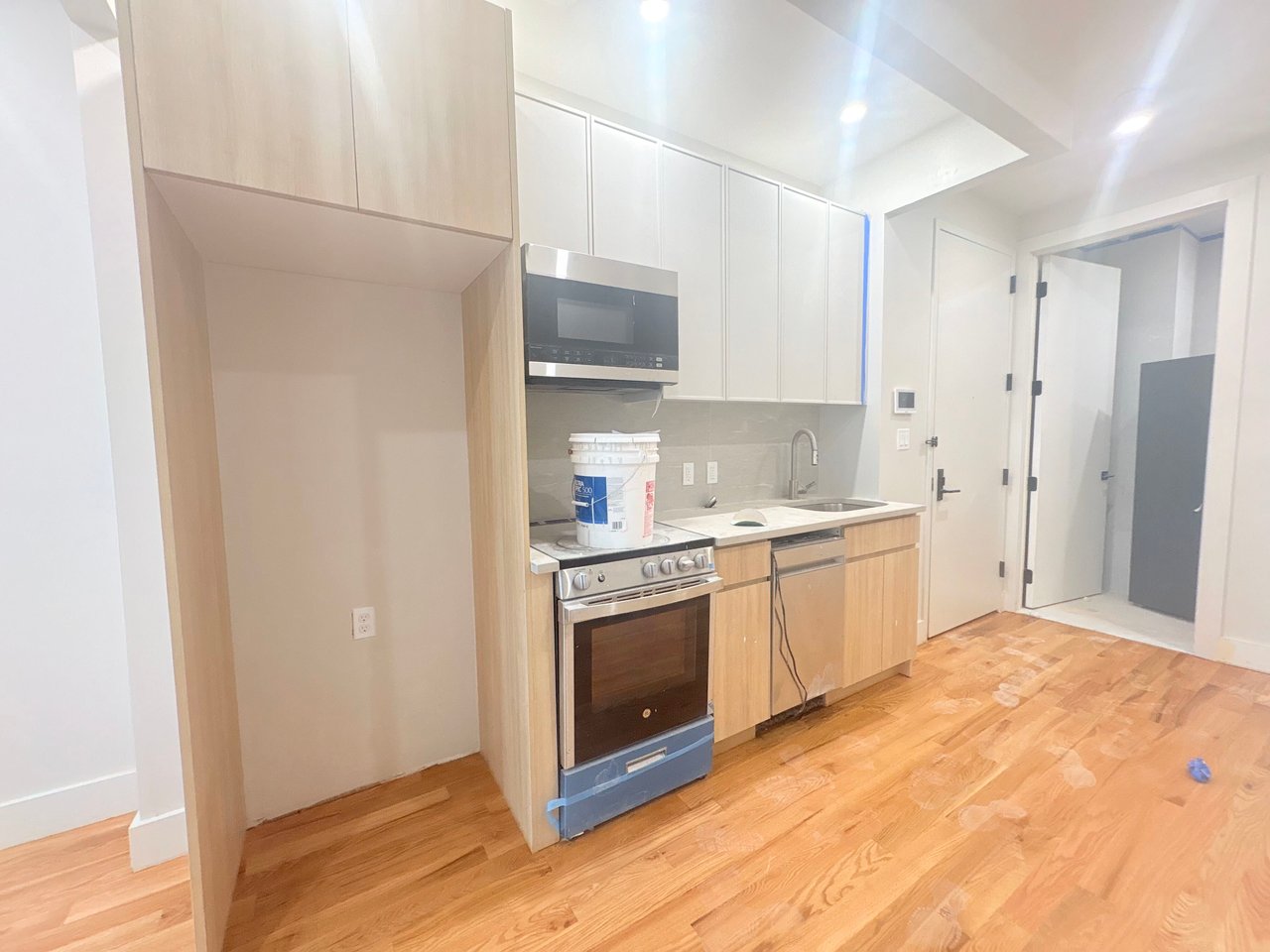 415 Himrod St 1R