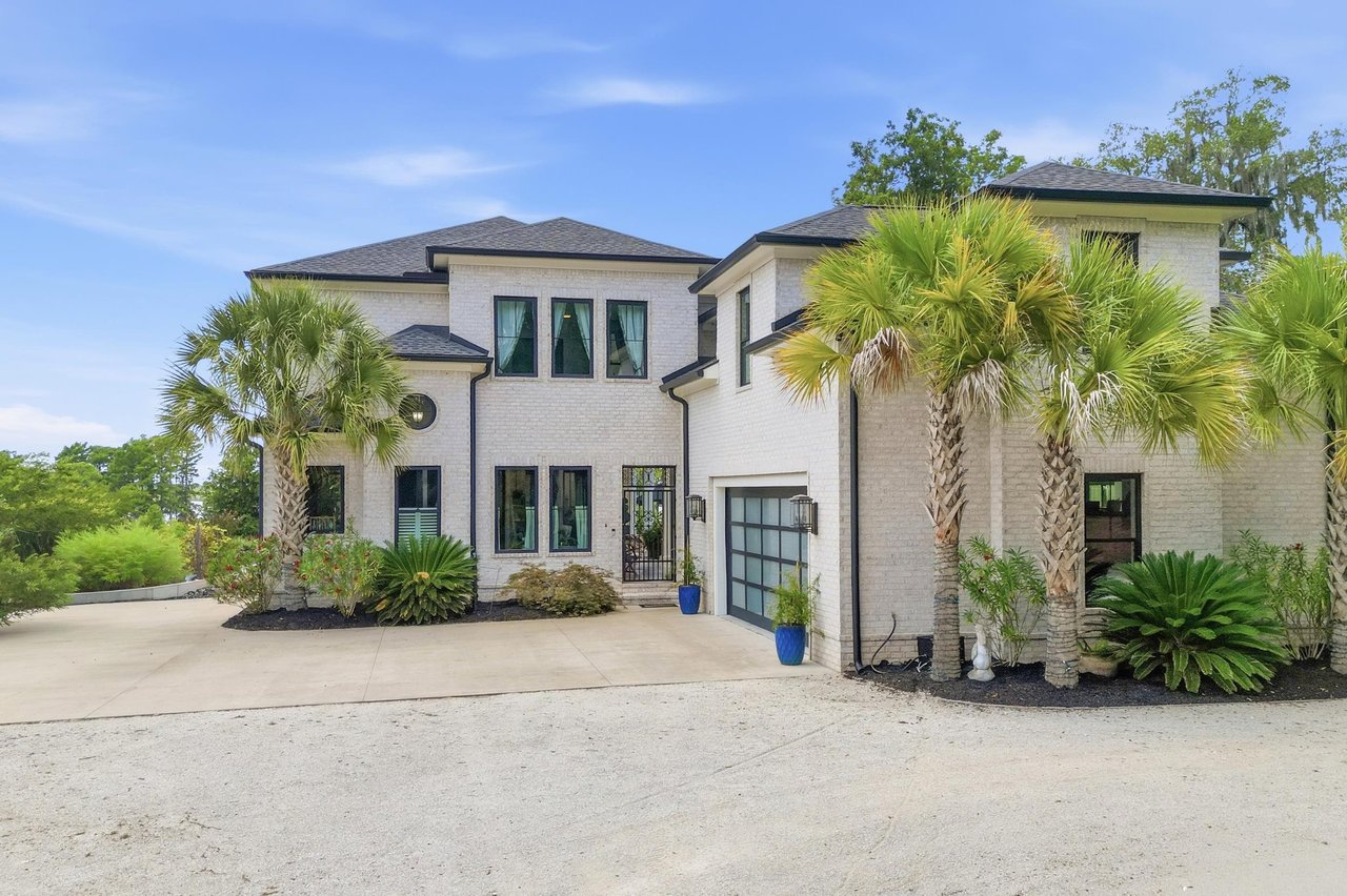 Premier Listing
